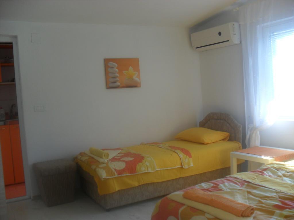 Marko Apartment Sutomore Esterno foto