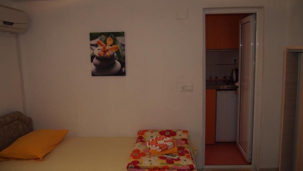 Marko Apartment Sutomore Esterno foto